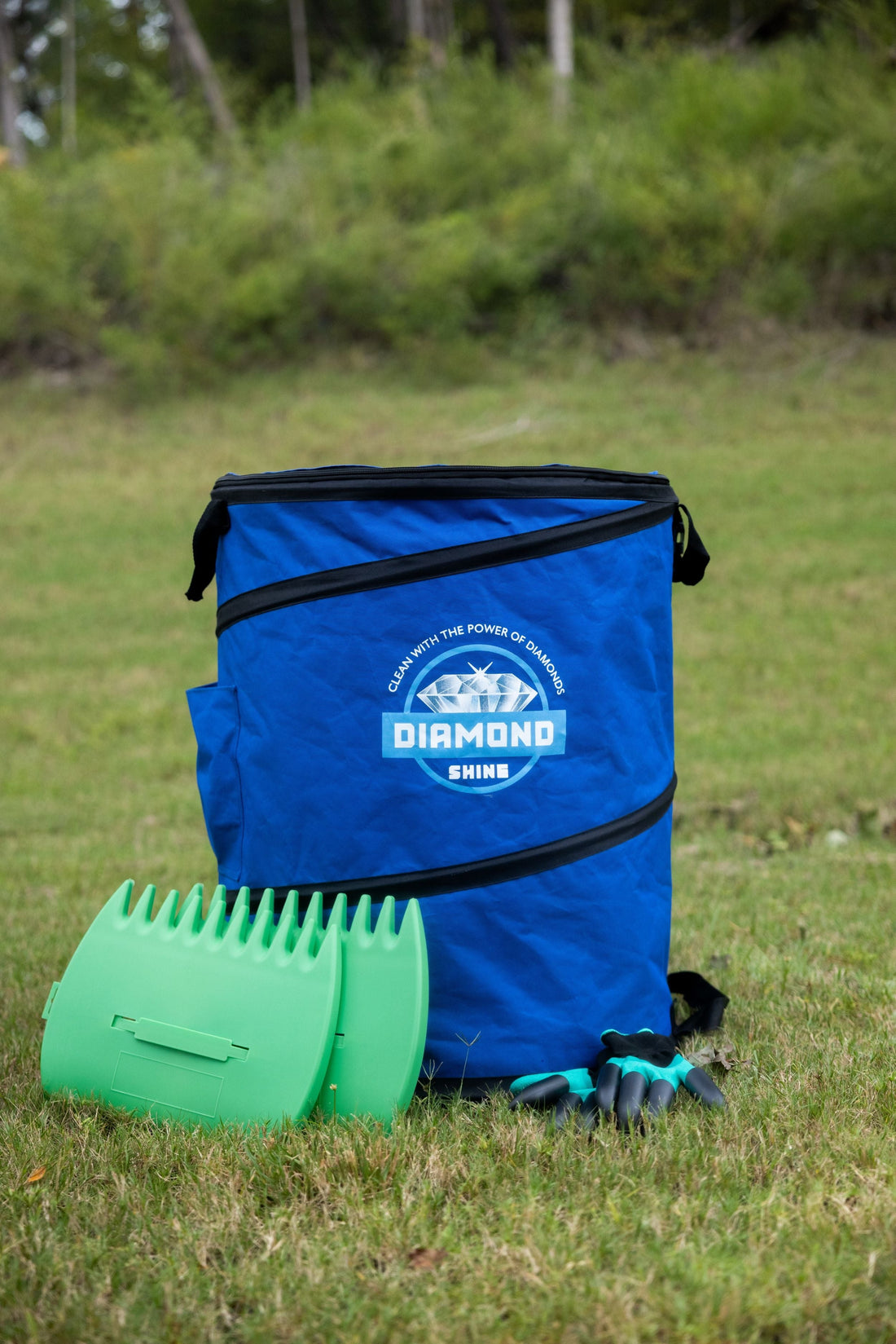 The Smarter Way to Clean Up Your Yard: Diamond Shine Collapsible Garden Bag