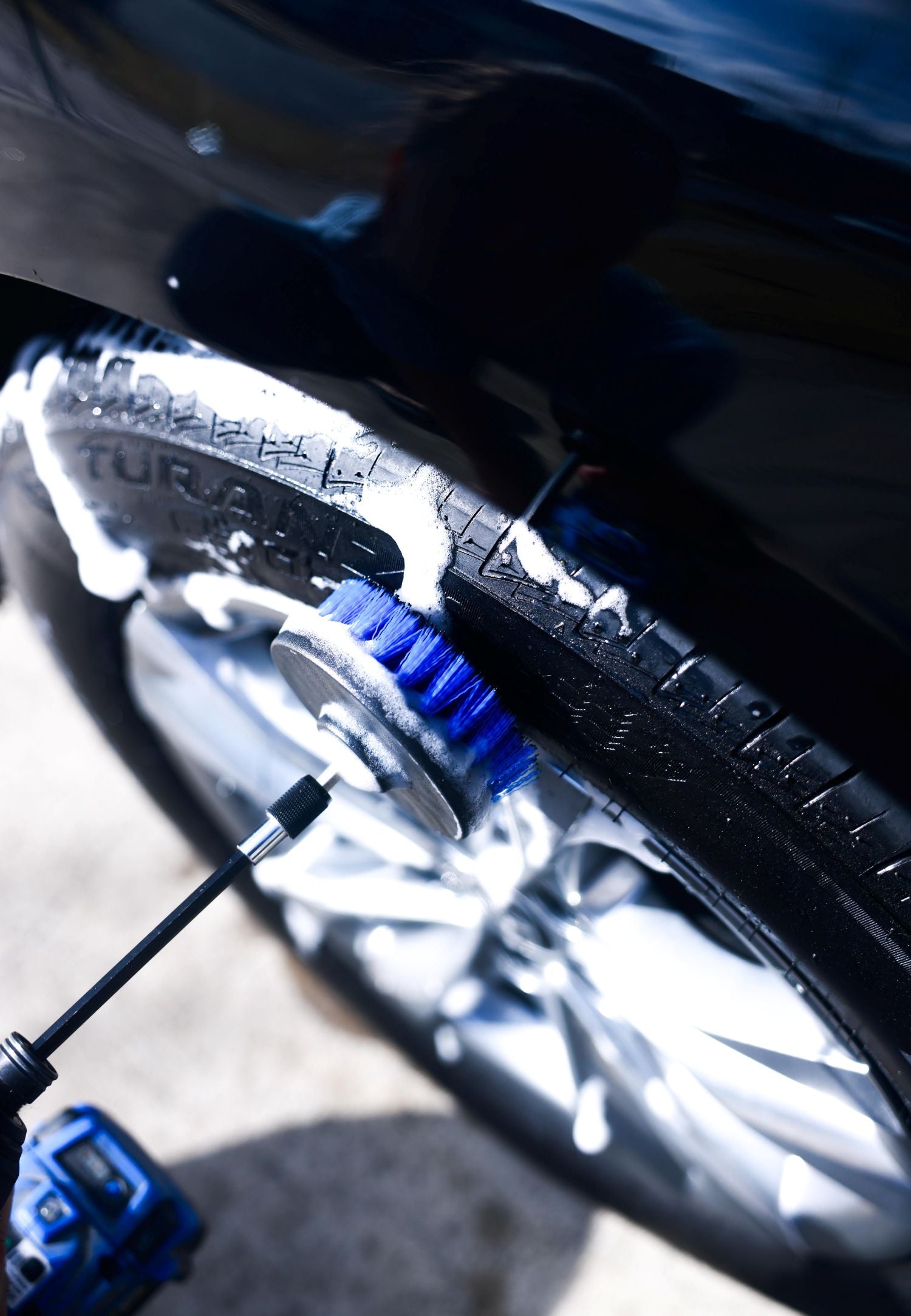 Diamond Shine 5-Piece Medium Bristle Drill Brush Cleaning Set – Power Scrubber Attachments for Tile, Grout, Sinks, Tubs, Carpets, and Outdoor Surfaces – Fits All Drills – Includes 6