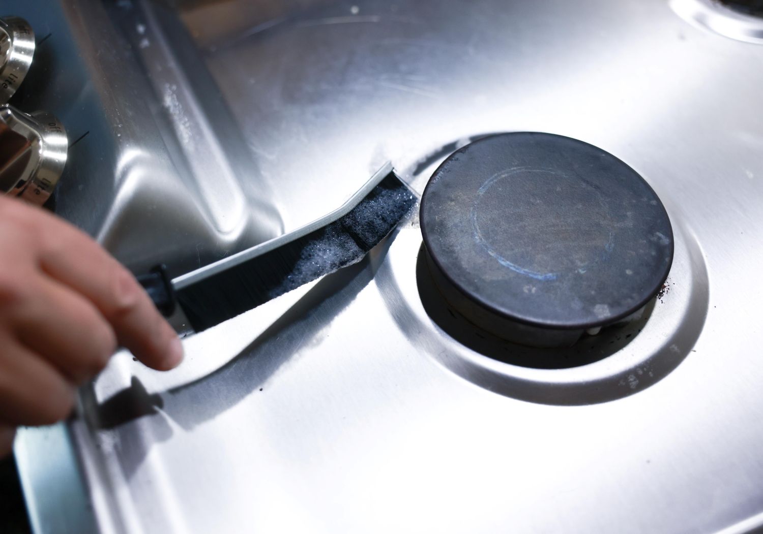 Diamond Shine 2-Piece Hard Bristle Crevice Cleaning Brush Set – Multi-Purpose Detail Scrub Brushes for Tile, Grout, Sinks, Toilets, Windows & Kitchen Surfaces – Flexible Bristles & Ergonomic Handle