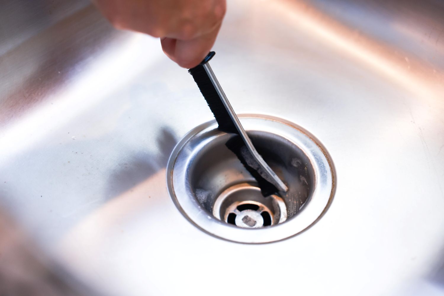 Diamond Shine 2-Piece Hard Bristle Crevice Cleaning Brush Set – Multi-Purpose Detail Scrub Brushes for Tile, Grout, Sinks, Toilets, Windows & Kitchen Surfaces – Flexible Bristles & Ergonomic Handle