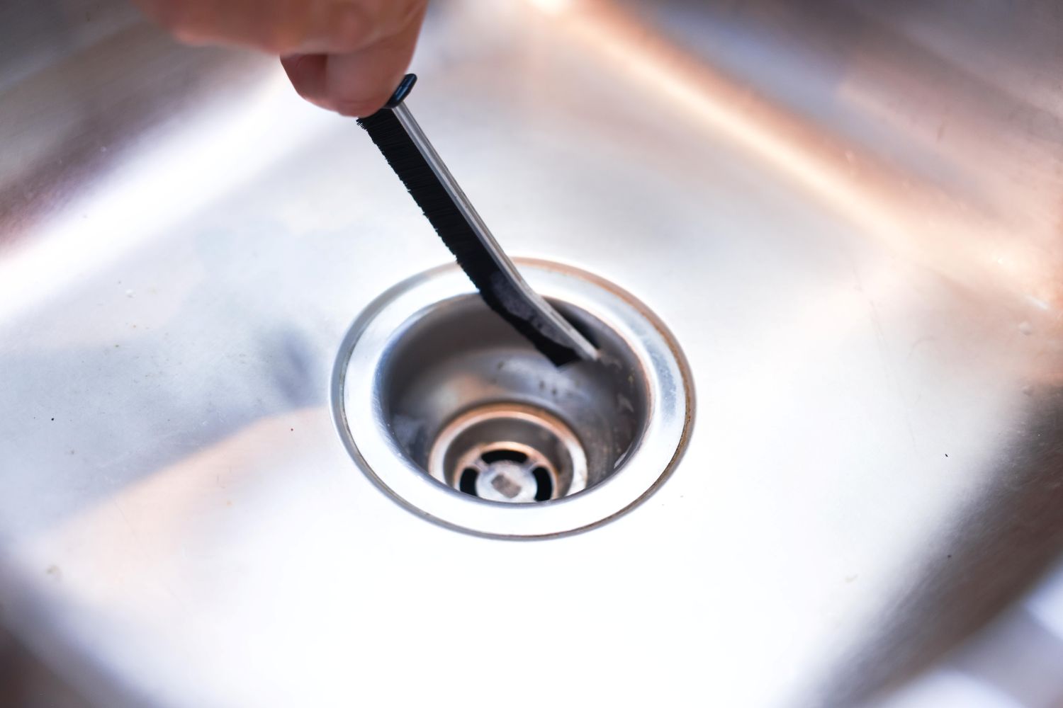 Diamond Shine 2-Piece Hard Bristle Crevice Cleaning Brush Set – Multi-Purpose Detail Scrub Brushes for Tile, Grout, Sinks, Toilets, Windows & Kitchen Surfaces – Flexible Bristles & Ergonomic Handle