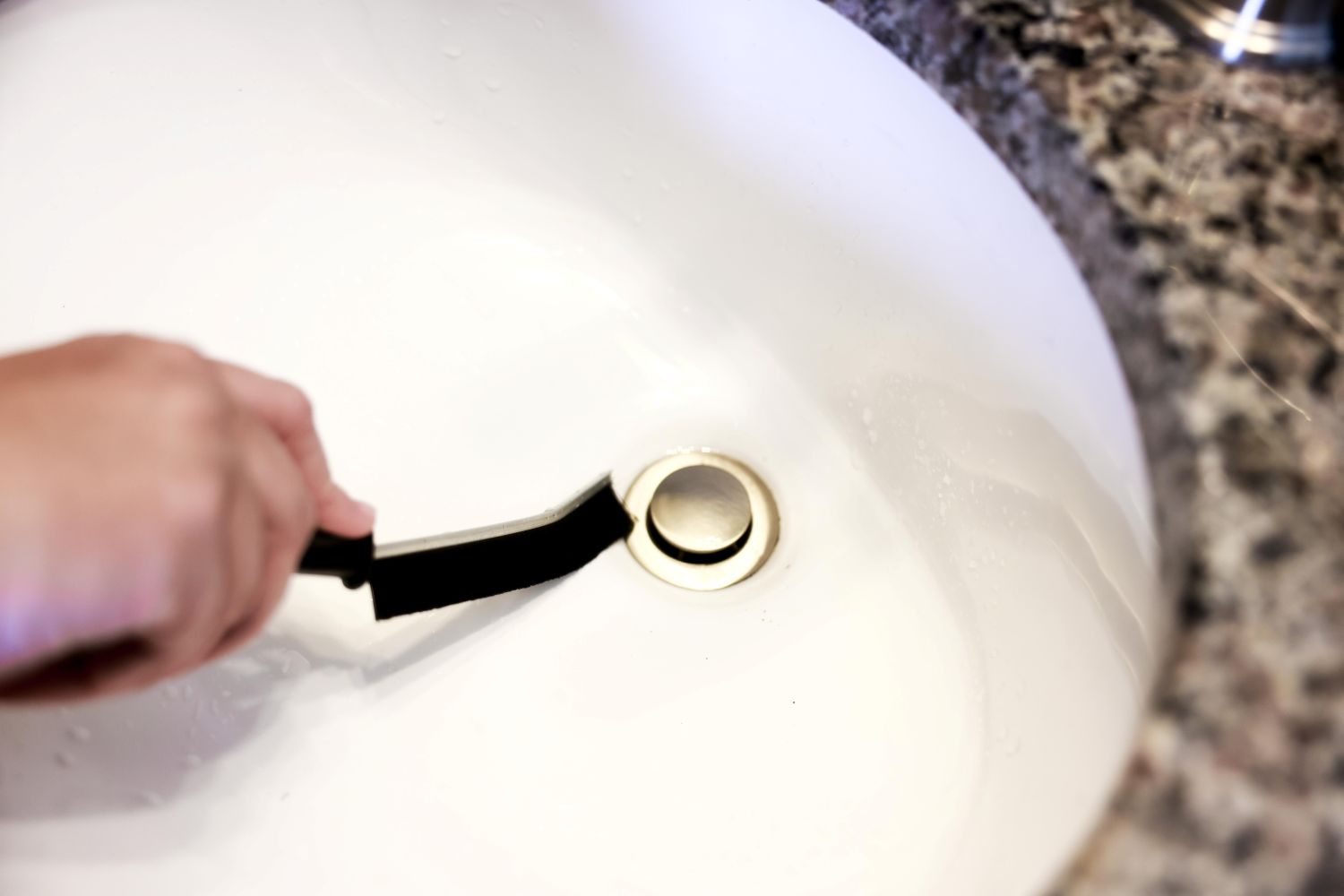 Diamond Shine 2-Piece Hard Bristle Crevice Cleaning Brush Set – Multi-Purpose Detail Scrub Brushes for Tile, Grout, Sinks, Toilets, Windows & Kitchen Surfaces – Flexible Bristles & Ergonomic Handle