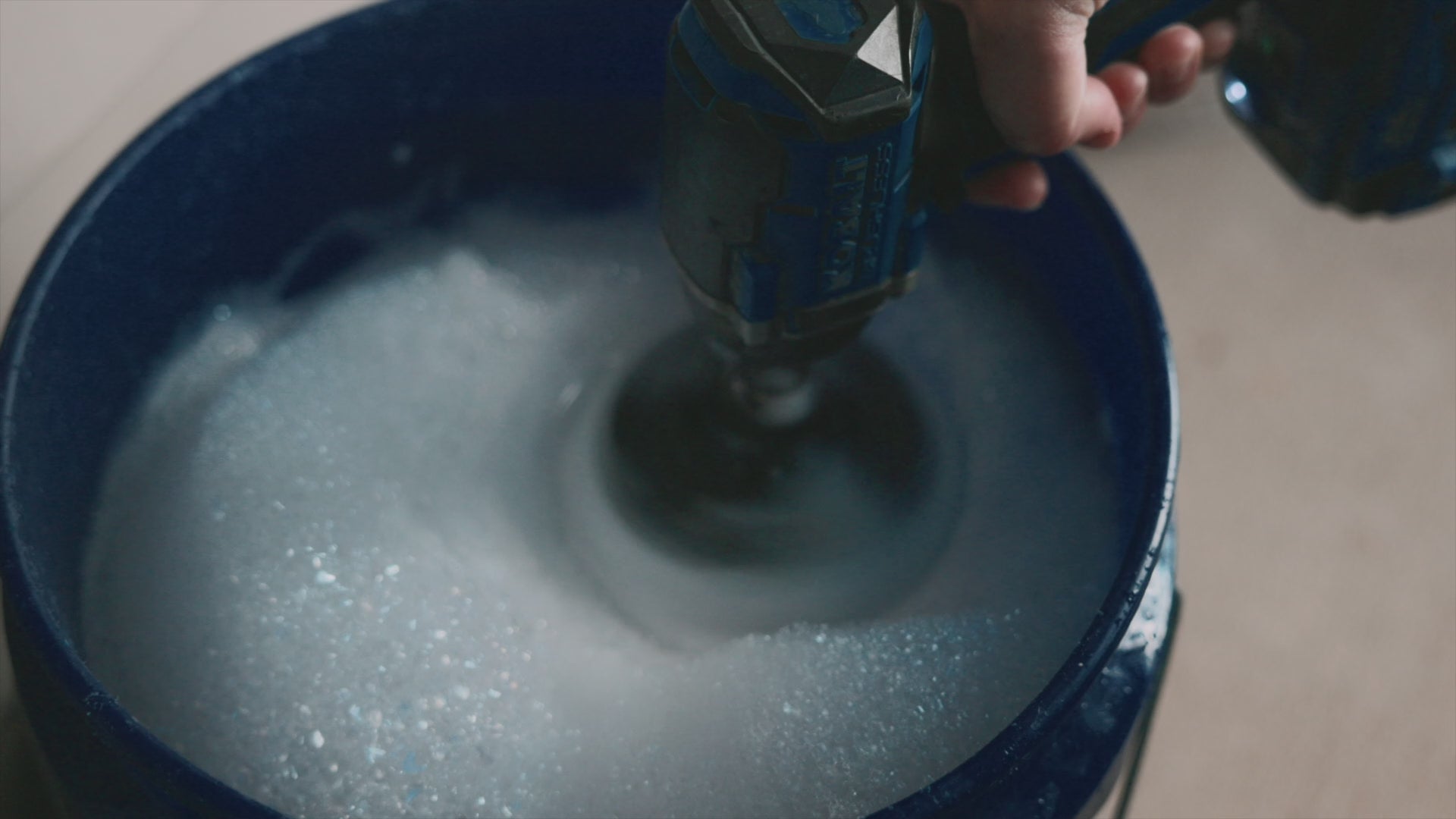 Diamond Shine 4” Cleaning Kit – 5-Piece Power Drill Scouring & Sponge Pad Set with Quick-Change Hex Shank – Heavy-Duty Scrubber Pads for Tile, Sinks, Countertops, Showers & Smooth Surfaces